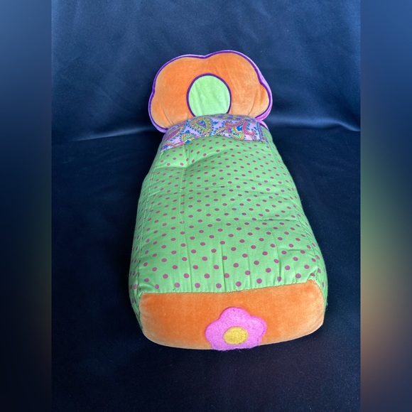 Groovy Girls Furniture Plush Bed Y2K - Picture 2 of 11